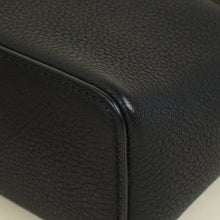 Loro Piana Black Extra Pocket L 19