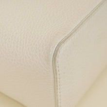 Loro Piana Ivory Extra Pocket L19