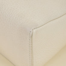Loro Piana Ivory Extra Pocket L19