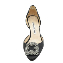 Manolo Blahnik Black Hangisi D'Orsay Pumps 37
