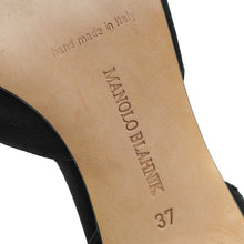Manolo Blahnik Black Hangisi D'Orsay Pumps 37