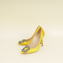 Manolo Blahnik Yellow Satin Hangisi Pumps 34