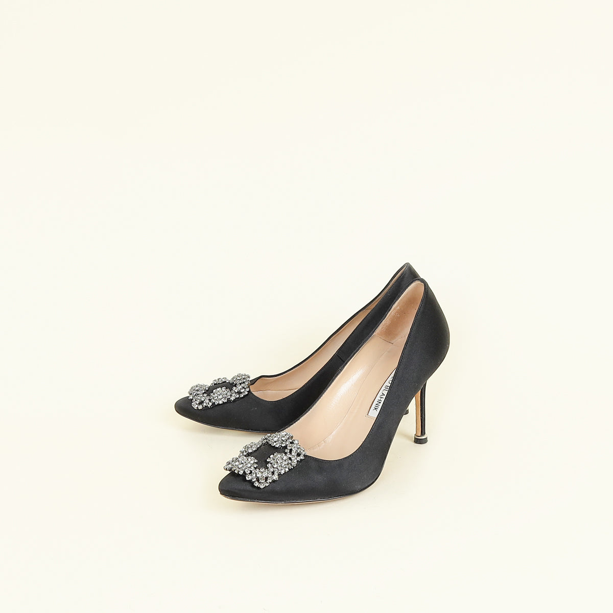 Manolo Blahnik Black Satin Hangisi Pump 35.5