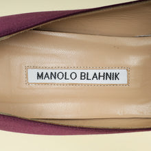 Manolo Blahnik Purple Hangisi Satin Pump 38.5