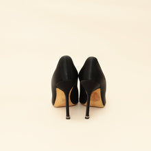 Manolo Blahnik Black Satin Hangisi Pump 38
