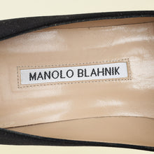 Manolo Blahnik Black Satin Hangisi Pump 39