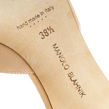 Manolo Blahnik Peach Satin Hangisi Mules 38.5
