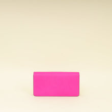 Valentino Fuchsia VLogo Signature Wallet on Chain