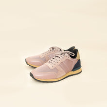 Valentino Lipstick Mauve Rockrunner Sneakers 42