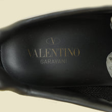 Valentino Bicolor Backnet Low-top Sneakers 35