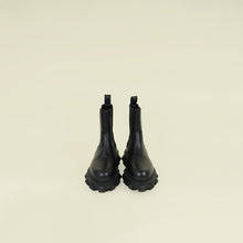 Valentino Black Roman Stud Ankle 38.5