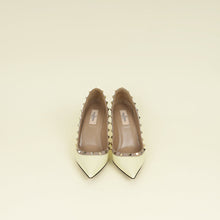 Valentino Cream Rockstud Pump 39