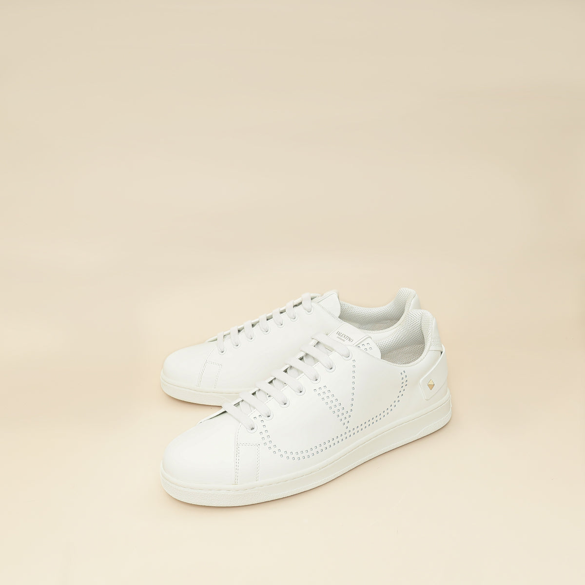 Valentino White Rockstud Backnet Sneaker 43