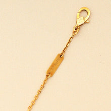 Van Cleef & Arpels 18K Yellow Gold Vintage Alhambra Malachite Pendant Necklace