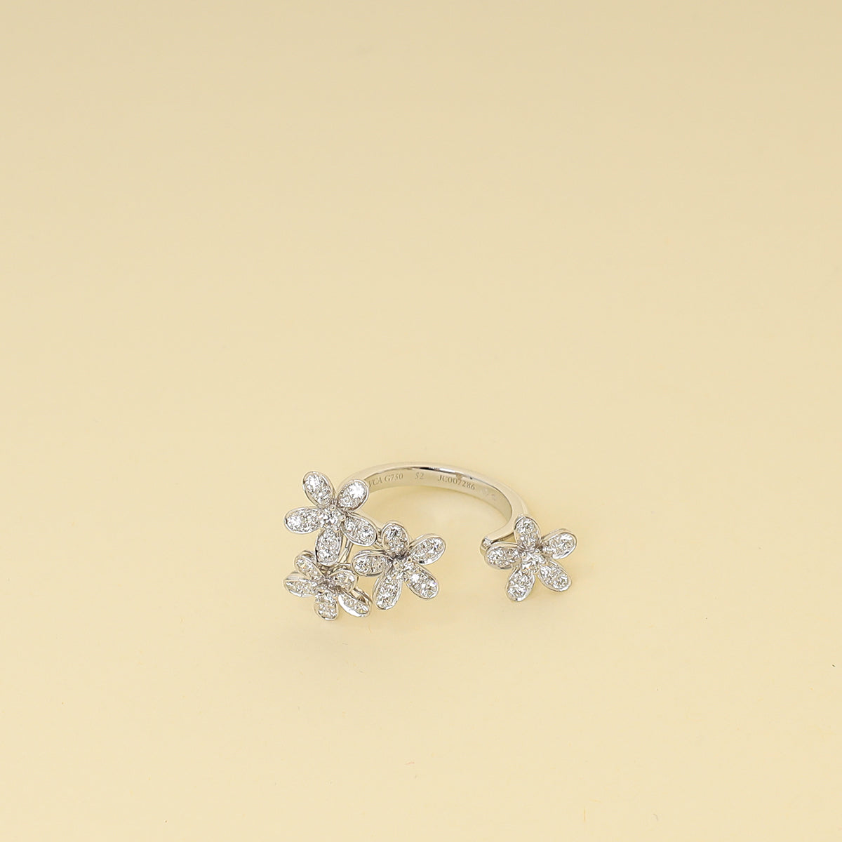 Van Cleef & Arpels 18K White Gold Socrate Between the Finger Ring 52