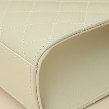 YSL Blanc Vintage Mix Quilted Envelope Medium Shoulder Bag
